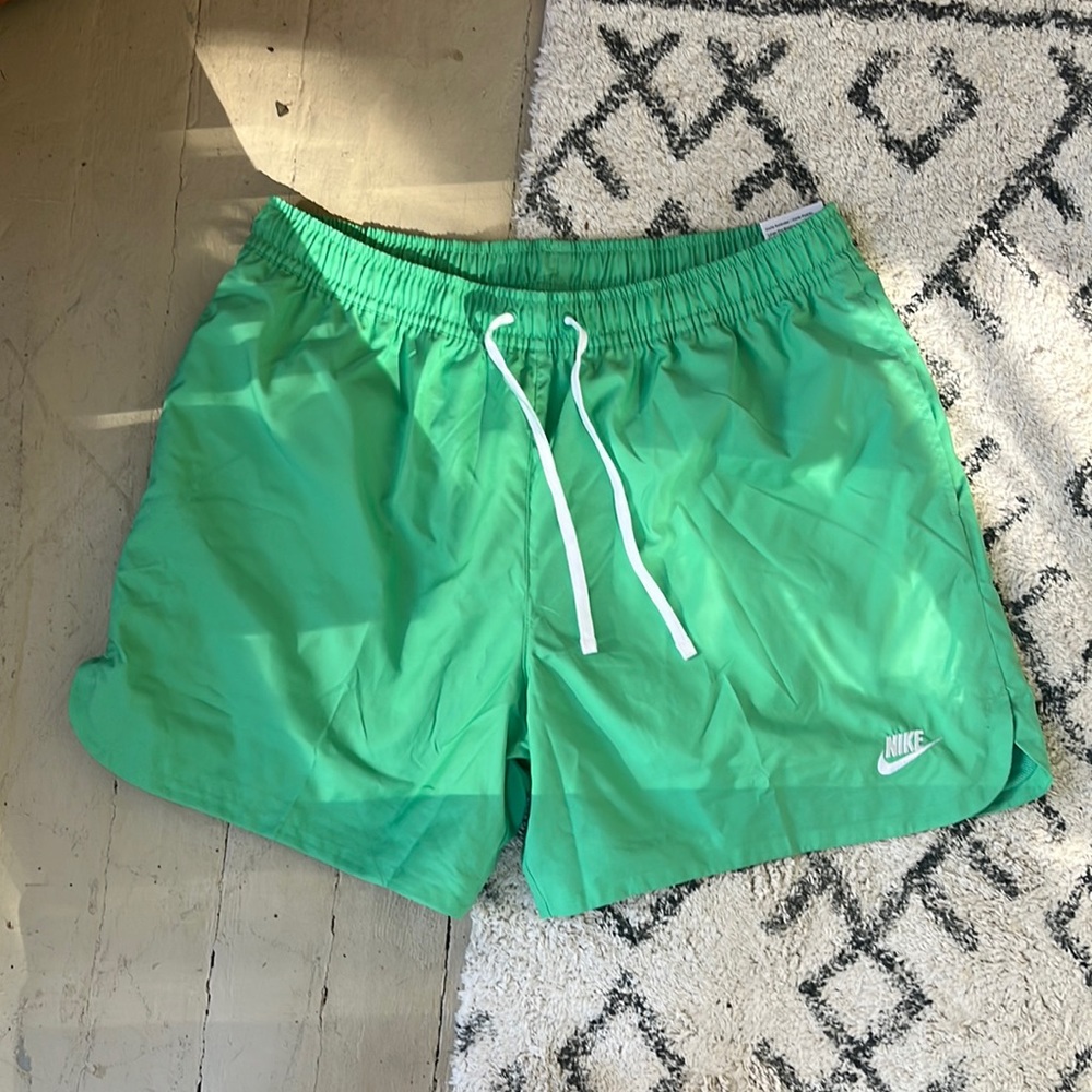 NIKE SHORTS, GREEN, Men's XL
